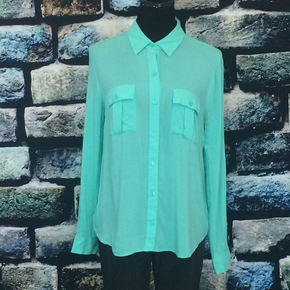 Mint button up blouse