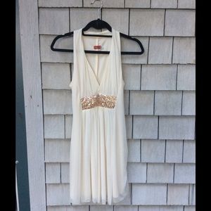 Beautiful dress, fully lined