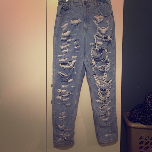 High waisted distressed boyfriend jeans