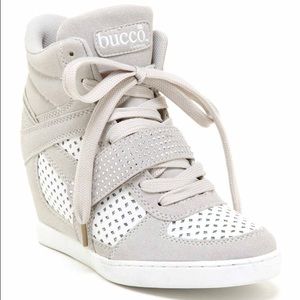 Bucco Bibiana Wedge Sneakers w/ Sparkle Size 6.5