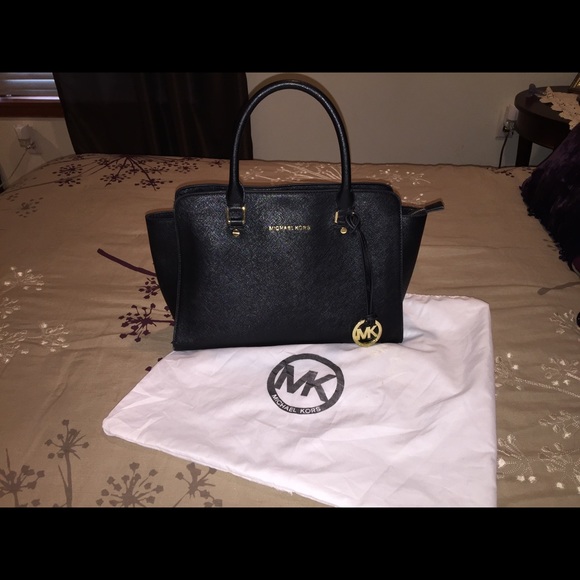 Michael Kors from Michael Kors outlet.