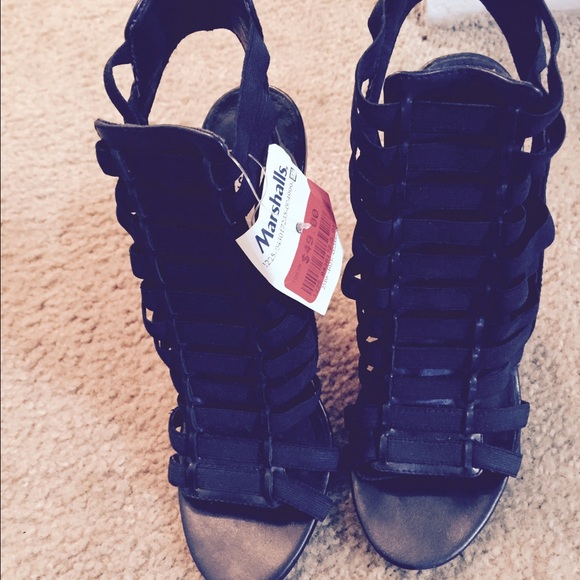 Steve Madden size 6 shoes