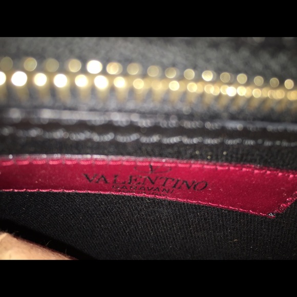 ❌SOLD❌ Valentino Leather Rockstud Bag - Picture 4 of 4