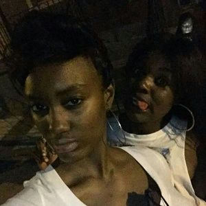 Meet your Posher, Rashida