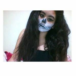 Meet your Posher, Daniella