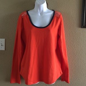 Maurice's top size large new Maurice's top size large new