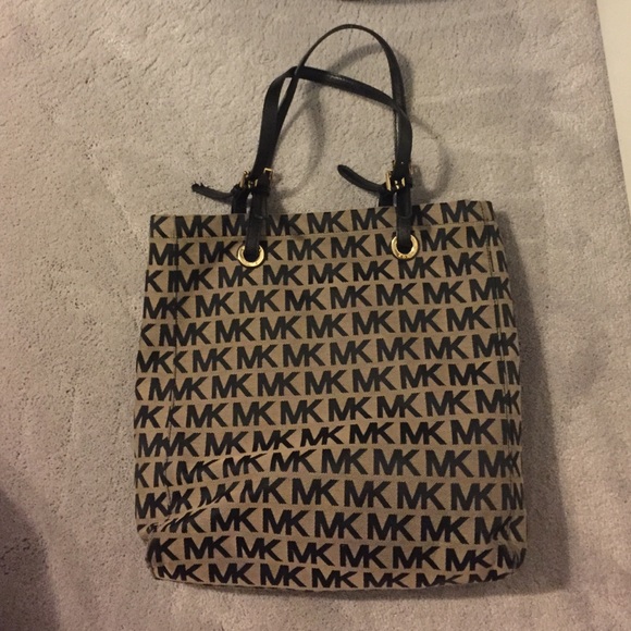 Michael Kors Tote