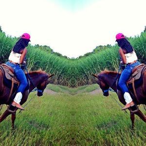 Meet your Posher, Jeanea