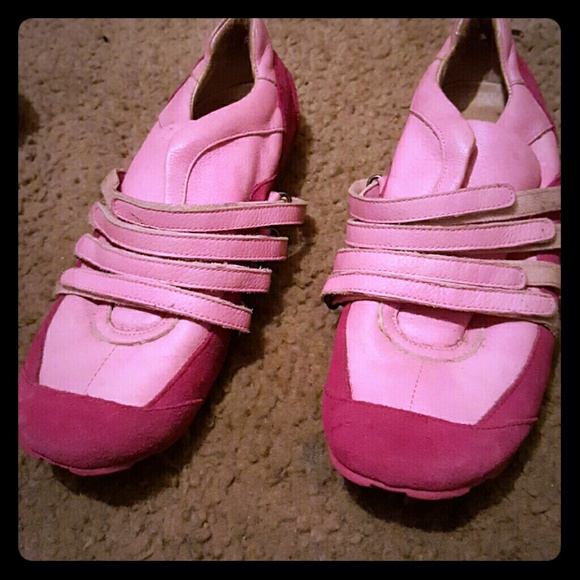 Bronx Shoes