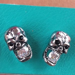 Skull Crystal Earrings Studs Stainless Steel NWT