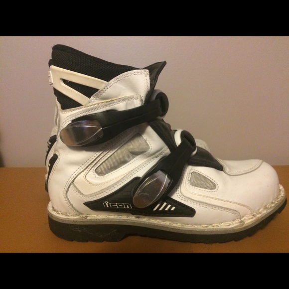 Icon motorhead boots