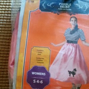 Poodle skirt for costume