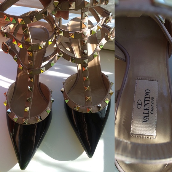 SOLD*****Valentino Rockstud