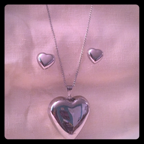 Heart Eyes necklace set