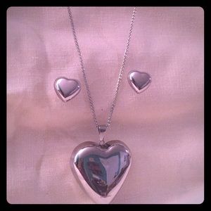 Heart Eyes necklace set
