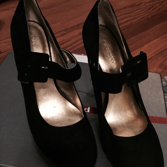 Nine West Mary Jane Black  High Heel Shoe - Picture 1 of 4