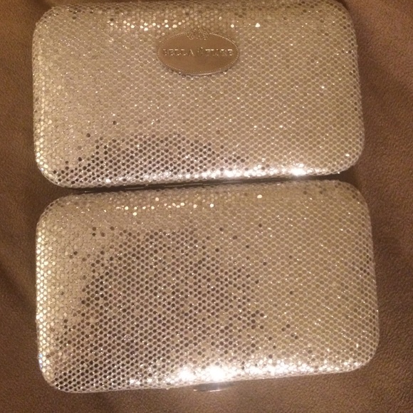 Women's or men's brand new mAni accessory kit - Picture 4 of 4