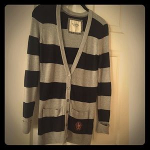 Abercrombie & Fitch Cardigan