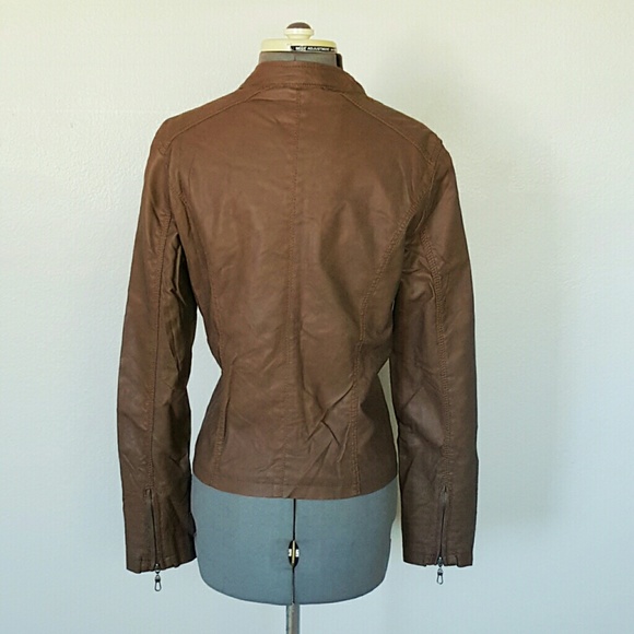 SOLD ON VINTED. Brown Faux Leather Jacket - Picture 2 of 4
