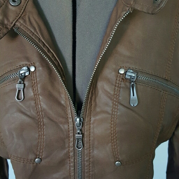 SOLD ON VINTED. Brown Faux Leather Jacket - Picture 3 of 4