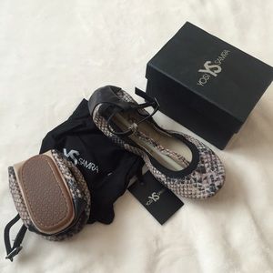 Yosi Samra t-strap foldable flat (size 6) new