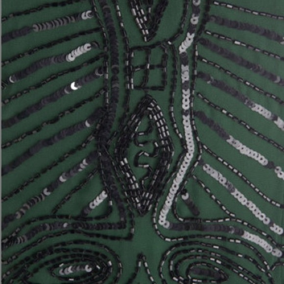 SOLD Dark Green with black beading 1920 dress - Picture 4 of 4