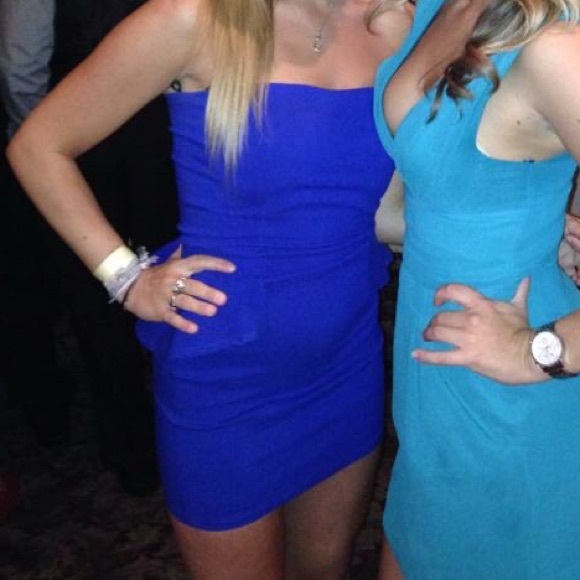 🎉CLEARANCE SALE🎉The Cutest Tiny Peplum Dress - Picture 2 of 2