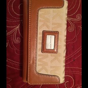Michael Kors wallet