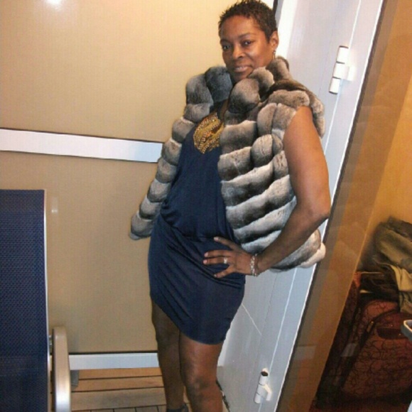 Meet your Posher, Carla - Picture 2 of 3