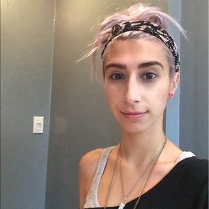 Meet your Posher, Sara