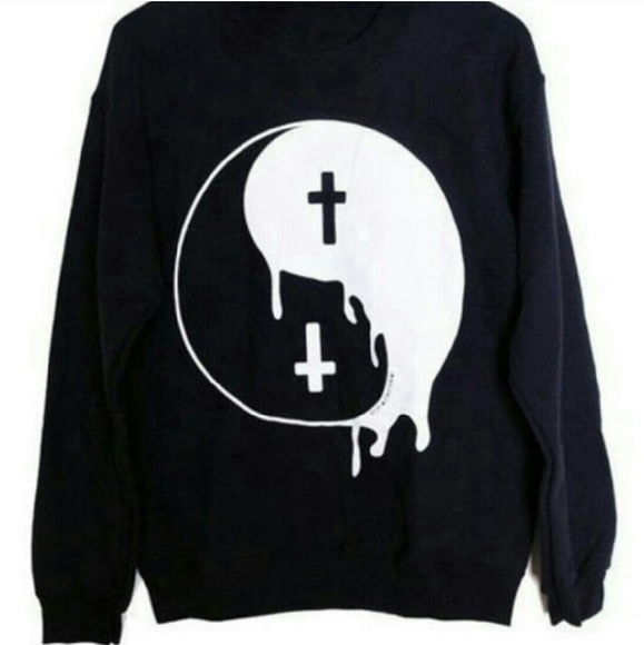 Brand new ying yang sweatshirt!!