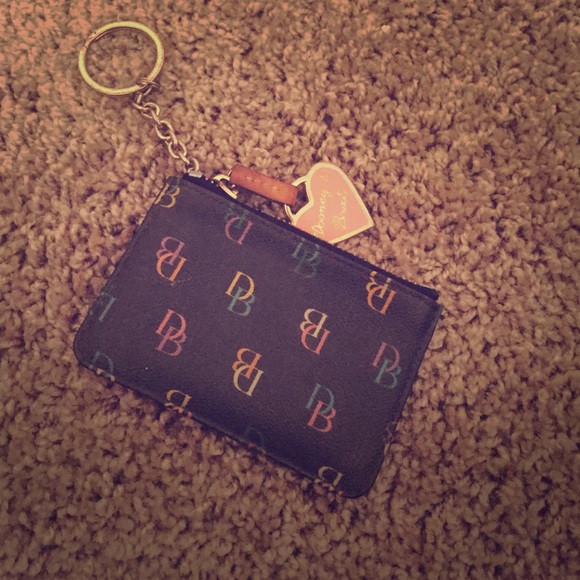 Dooney and bourke keychain wallet