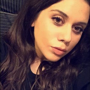 Meet your Posher, Jenna