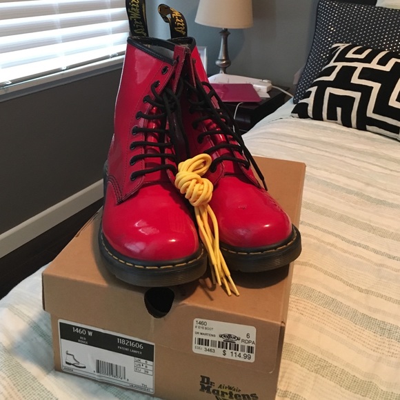 Dr Martens size 6 red slightly scuffed.