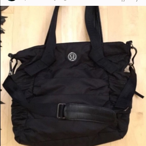*SOLD* Lululemon Triumphant Tote Bag - Picture 3 of 4