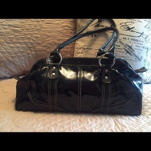 Patent leather black purse 👜🎀