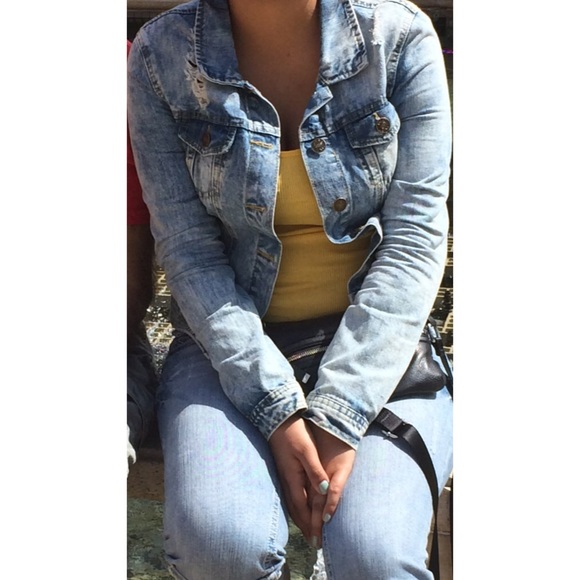 Acid Wash Denim Jean Jacket - Picture 3 of 3