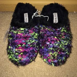 Steve Madden Slippers. NWT