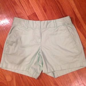 Vineyard Vines shorts size 2