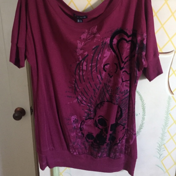 Red skulls off the shoulder shirt