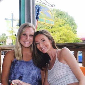 Meet your Posher, Maddie