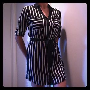 Express Portofino Shirt Dress. Size small.