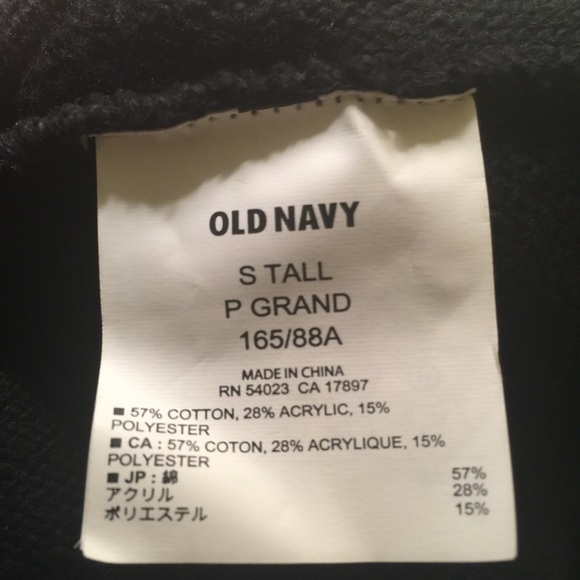 Scoop neck black sweater from Old Navy - Picture 3 of 4