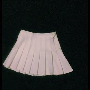 American apparel pleated skirt