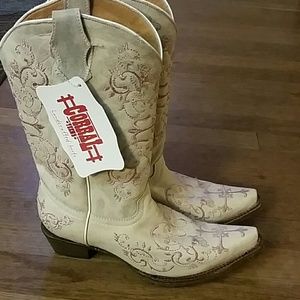 Corral Land crafted boots