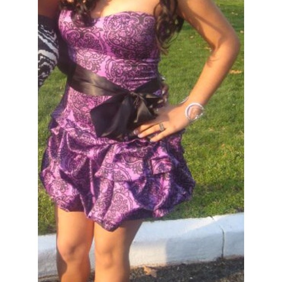 Short Sweet 16 Dress with Belt from Windsor