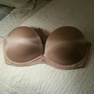 "Very Sexy" Strapless VS Bra 32C