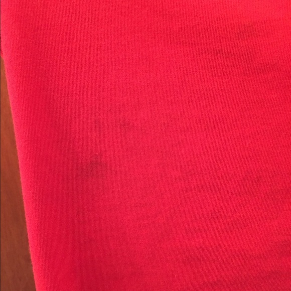 Red crop top - Picture 3 of 3