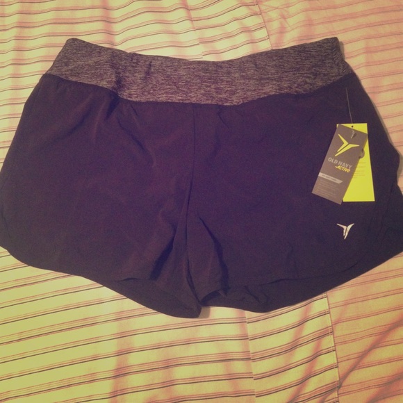 ❤️OLD NAVY Active Shorts❤️