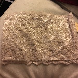 Lace bandeau - light tan/khaki NWT